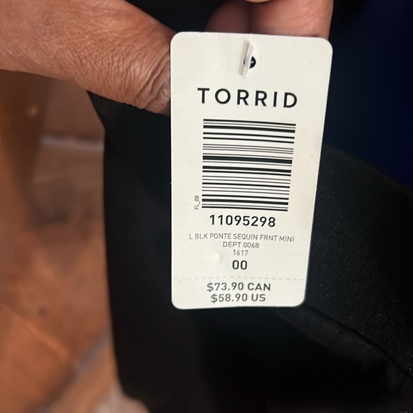 Torrid sequined skirt - Picture 5 of 6